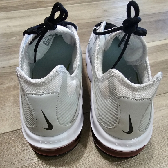 NIKE Airmax Mens US Sz 13 Trail Running Shoe - Picture 5 of 9